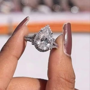 3 CT Pear Cut Moissanite Ring: Solid Gold Engagement, Wedding, Anniversary