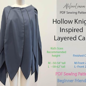 Può includere: Una mantella grigia a strati con un design a petali. Testo: AtelierLiana PDF Sewing Pattern Hollow Knight Inspired Layered Cape. Taglie bambino altezza consigliata M-127-147cm L-147-157cm. Lunghezza M-Davanti 66cm Dietro 84cm L-Davanti 74cm Dietro 91cm.