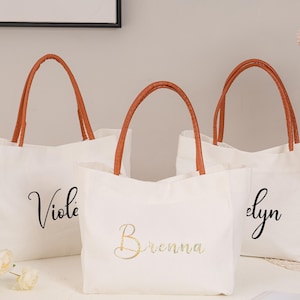 Custom Name Tote Bag Personalized Bridal Bag Canvas Bags Girls Trip Gift Monogrammed Tote Bridesmaid Bags Bridal Party Gifts 25081801