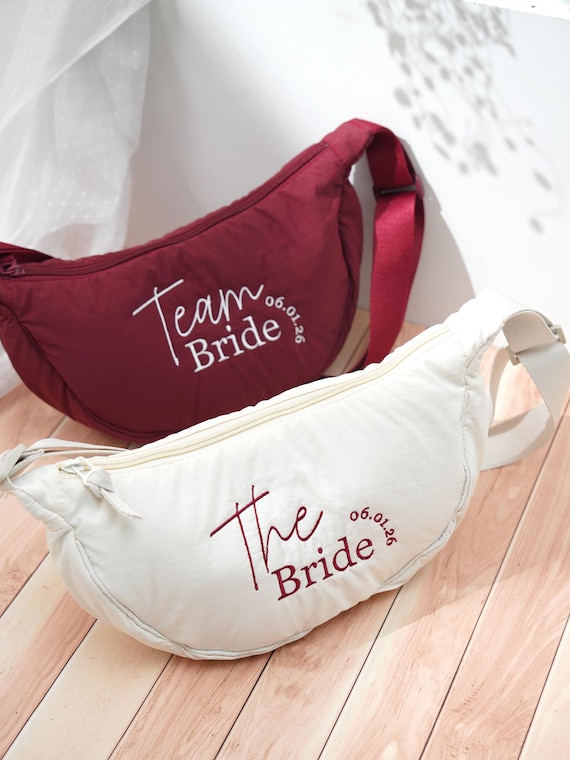 Crossbody Fanny Pack, Team Bride Bags, Embroidered Name, Bride Gifts, Bachelorette Party Favors, Personalized Bum Bag 26021201