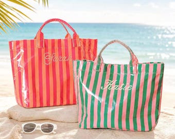 Bolso de playa impermeable personalizado, bolso bordado con nombre, bolso de piscina de verano, bolsa de regalo para despedida de soltera, regalo para pedirle a una dama de honor que sea su dama de honor F05