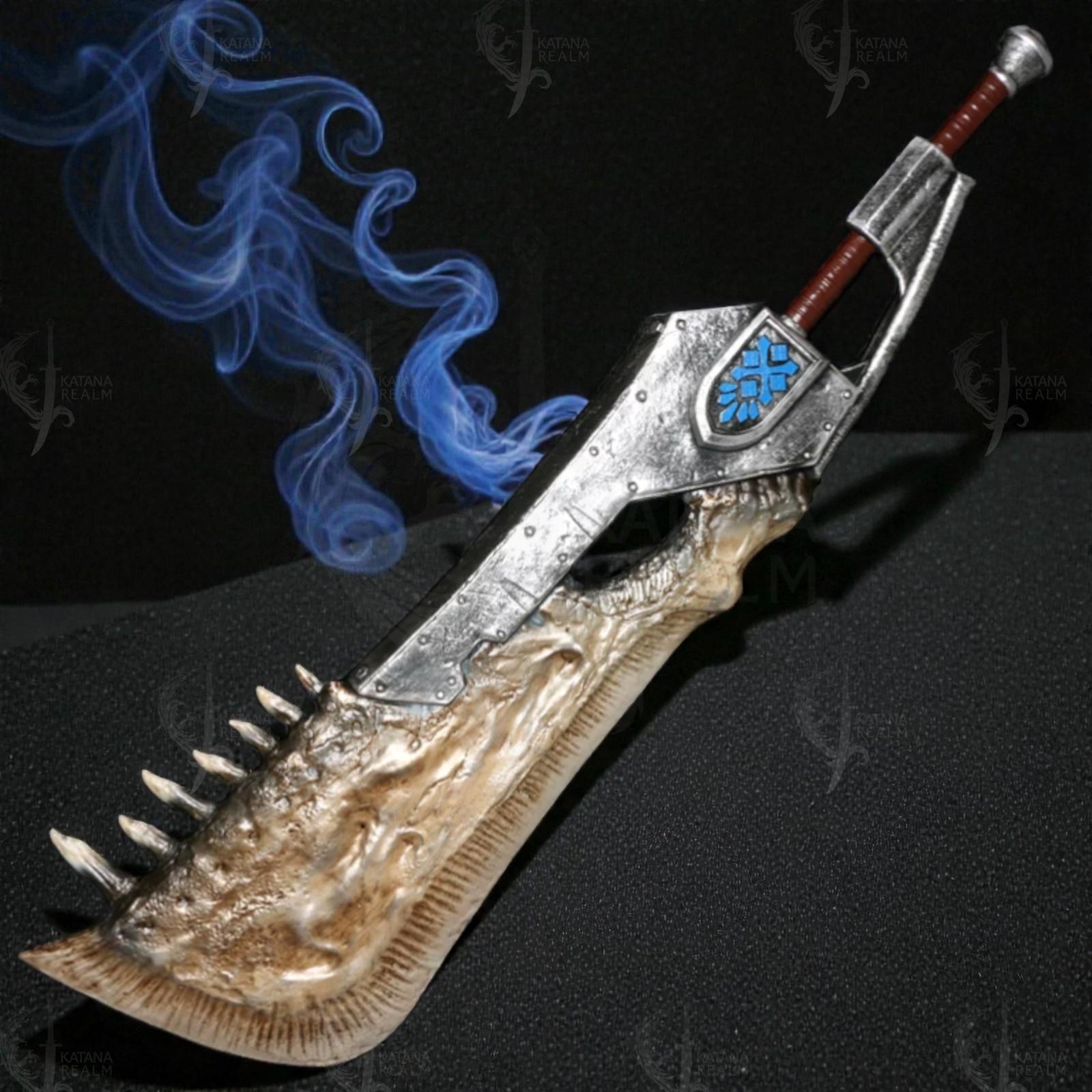 Giant Jawblade Greatsword Replica – Monster Hunter World Life-size