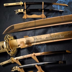 Espada samurái japonesa hecha a mano con hoja de oro, grabada a mano, katana de dragón dorado, espiga completa, afilada, capaz de cortar árboles de bambú (Katana de dragón dorado).