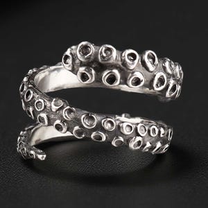 Octopus Tentacle Ring Sterling Silver, Adjustable Kraken Ring, Oxidized Nautical Jewelry, Ocean Lover Gift, Cephalopod Statement Ring