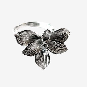 Orchid Ring, Sterling Silver Flower Ring, Botanical Jewelry, Floral Ring Gift for Her, Handmade Plant Ring, Nature Jewelry