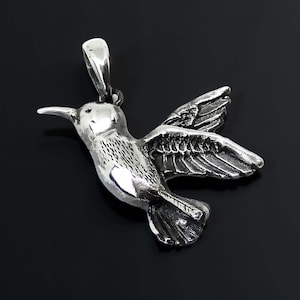 Sterling Silver Hummingbird Pendant Necklace, Nature Bird Jewelry Gift for Her, Delicate Wildlife Charm, Handcrafted Animal Necklace