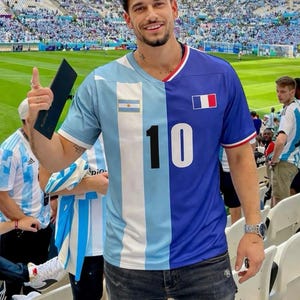 Personlig halv & halv fotbollströja, anpassad binationell fotbollströja med namn och nummer