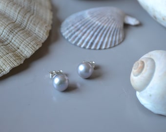 grey pearl stud earrings, silver, handmade, beach jewellery, mermaid jewellery, fresh water pearls, earrings, grey pearl, sheen, luster