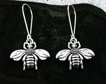 Pendientes de abeja de plata - Pendientes colgantes de abeja - Pendientes de abeja melífera - Pendientes de abeja delicados - Regalos de joyería de abeja - Regalos de abeja para ella