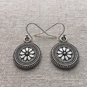 SALE Boho Flower Earrings Flower Disc Earrings Circle Flower Earrrings Bohemian Flower Jewelry Everyday Silver Jewelry image 2