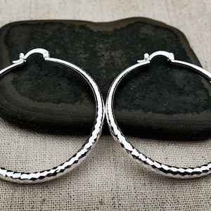 SALE - Silver Hoop Earrings - Modern Silver Hoops - Minimalist Hoop Earrings - Round Silver Hoops - Circle Hoop Earrings - Geometric Hoops