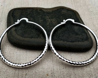 SALE - Silver Hoop Earrings - Modern Silver Hoops - Minimalist Hoop Earrings - Round Silver Hoops - Circle Hoop Earrings - Geometric Hoops