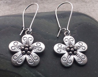 SALE - Boho Flower Earrings - Flower Dangle Earrings - Flower Drop Earrings - Silver Flower Earrings - Bohemian Flower Earrings