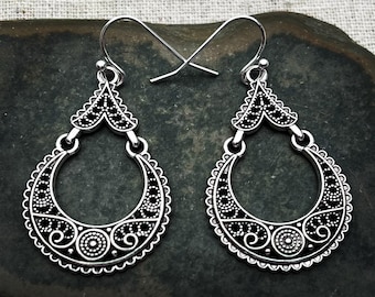 SALE - Boho Dangle Earrings - Bohemian Drop Earrings - Silver Teardrop Earrings - Silver Ethnic Earrings - Ornate Filigree Earrings