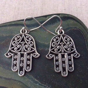 Pendientes de plata de Hamsa - Pendientes de mano de Fátima - Pendientes de mal de ojo - Regalos de joyería de protección - Regalos de mal de ojo - Regalos para ella