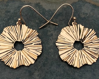 Boucles d'oreilles modernes en or - Boucles d'oreilles disque en or - Boucles d'oreilles minimalistes en or - Boucles d'oreilles géométriques dorées - Boucles d'oreilles pendantes dorées - Boucles d'oreilles pendantes dorées