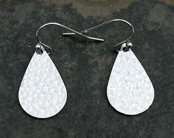 SALE - Hammered Drop Earrings - Teardrop Dangle Earrings - Modern Dangle Earrings - Silver Hammered Earrings -