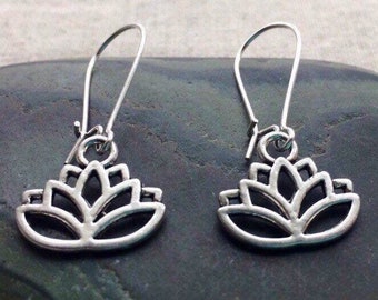 SALE - Lotus Flower Earrings - Yoga Meditation Earrings - Lotus Jewelry Gifts - Silver Flower Earrings - Dainty Lotus Earrings