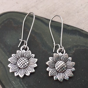 SALE - Dangle Sunflower Earrings - Silver Sunflower Earrings - Sunflower Drop Earrings - Sunflower Jewelry Gifts