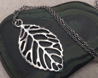 SALE - Statement Leaf Necklace - Big Leaf Pendant - Silver Leaf Pendant - Statement Nature Jewelry - Statement Botanical Jewelry