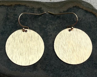 Boucles d'oreilles disque en or - Boucles d'oreilles modernes en or - Boucles d'oreilles cercle en or - Boucles d'oreilles rondes en or - Boucles d'oreilles géométriques en or - Bijoux en or