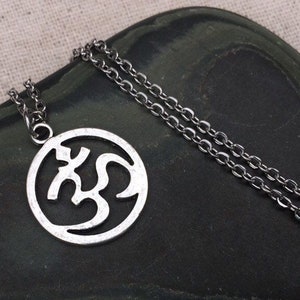 Silver Ohm Pendant - Yoga Meditation Jewelry - Silver Ohm Necklace - Ohm  - Yoga Namaste Necklace - Gifts For Her - Gifts For Her