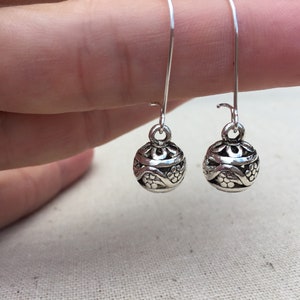 SALE Silver Ball Earrings Silver Bali Earrings Boho Dangle Earrings Bohemian Drop Earrings Silver Boho Earrings Bali Jewelry Bild 7