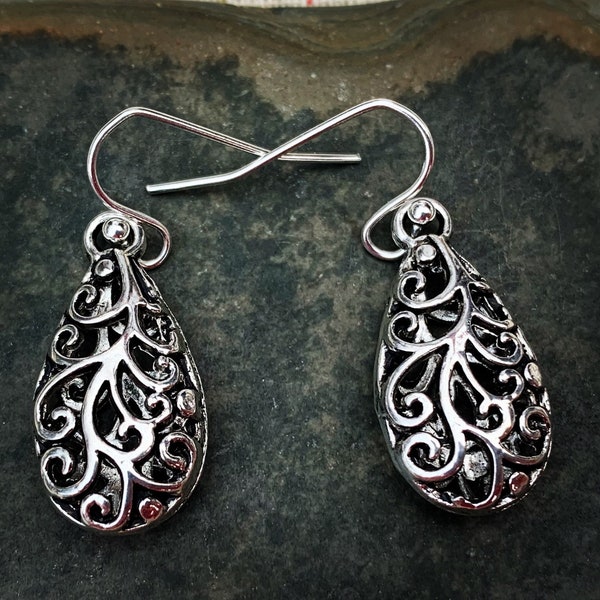 SALE - Silver Teardrop Earrings - Bohemian Dangle Earrings - Silver Drop Earrings - Silver Filigree Earrings - Bohemian Silver Earrings