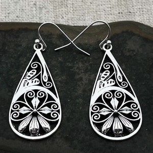 SALE - Flower Drop Earrings - Boho Teardrop Earrings - Filigree Dangle Earrings -  Silver Floral Earrings - Ornate Flower Dangle Earrings