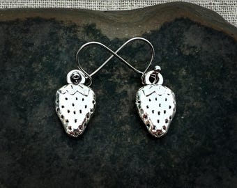 Little Strawberry Earrings - Strawberry Dangle Earrings - Silver Strawberry Earrings - Summer Fruit Earrings - Strawberry Jewelry Gifts