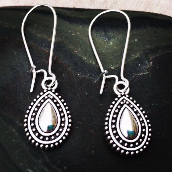 Dainty Teardrop Earrings - Silver Droplet Earrings - Little Dangle Earrings - Small Silver Earrings - Dainty Boho Earrings - Boho Jewelry
