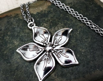 SALE - Big Flower Necklace - Floral Necklace - Silver Flower Necklace - Botanical Necklace - Silver Flower Pendant - Flower Jewelry Gifts