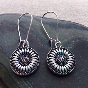 Sunflower Dangle Earrings - Dainty Sunflower Earrings - Silver Flower Earrings - Sunflower Jewelry Gifts - Gifts For Her - Sunflower Gifts