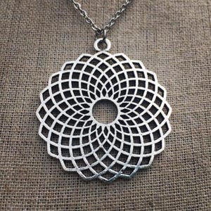 Big Mandala Necklace - Modern Silver Necklace - Silver Geometric Necklace - Mandala Pendant Necklace - Mandala Jewelry Gifts - Gifts For Her