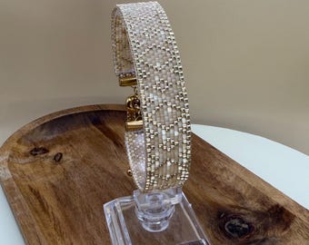 Wide Minimalist Beaded Bracelet Pattern (PDF)