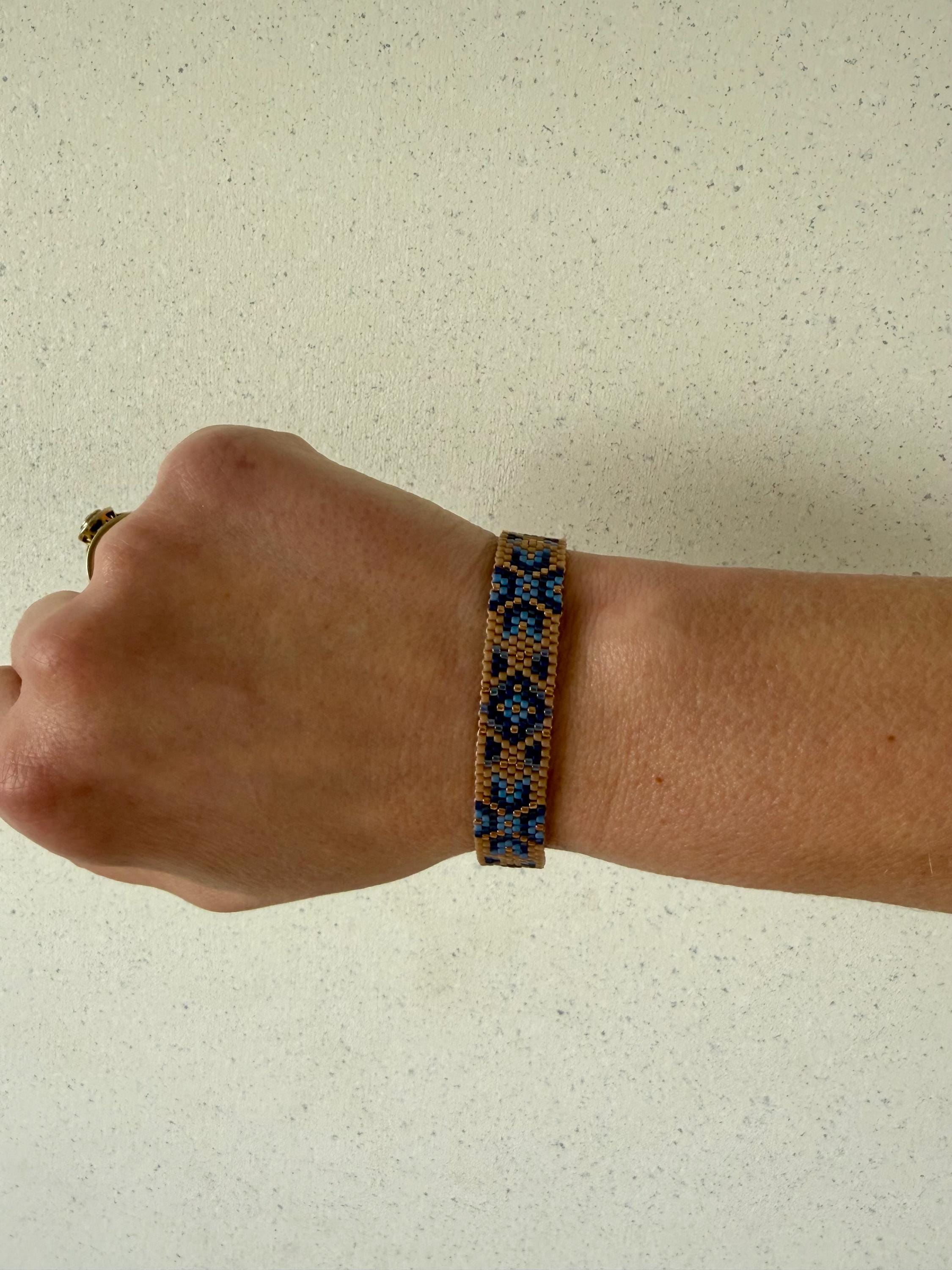 Blue Meridian Peyote Bracelet Pattern – Geometric Miyuki Delica Beading ...