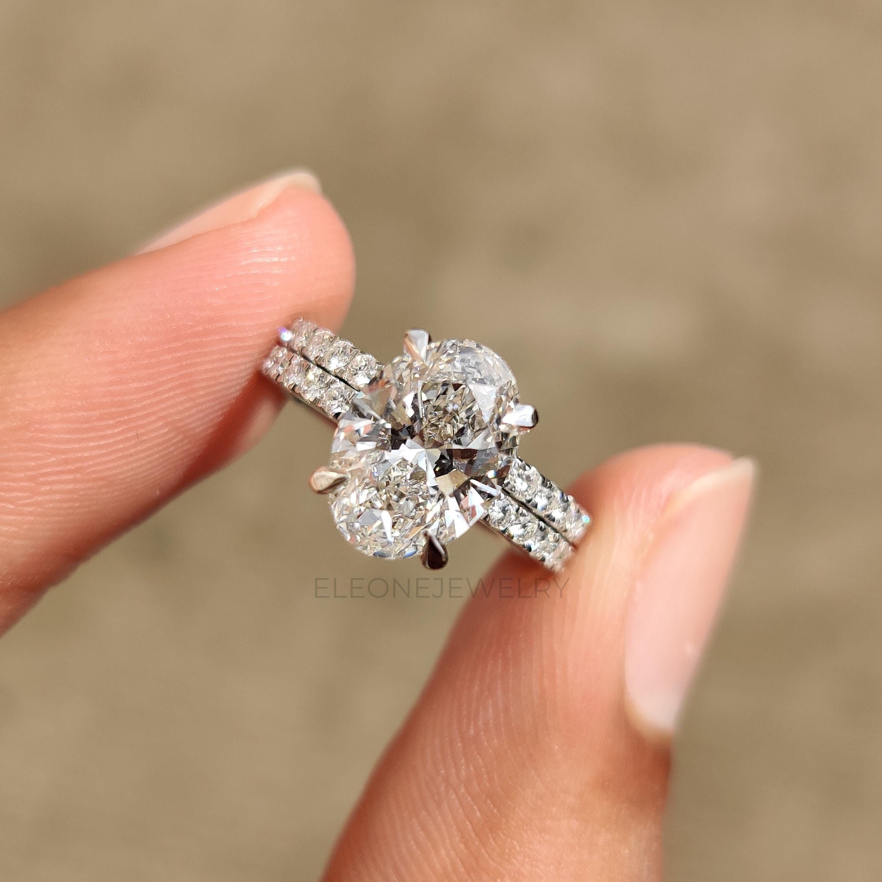 Oval Cut Moissanite Engagement Ring Set, 14K Solid Gold Ring Set ...