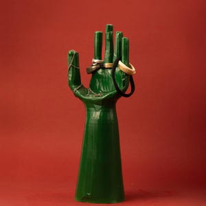 Hand-Shaped Jewelry Holder – Eco-Friendly Ring & Necklace Stand – Unique Gift for Her, 3D Printed from Bio PLA
