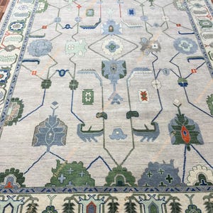 Hand-Knotted Beige Oushak Rug: Wool & Cotton, Multi-Color Floral