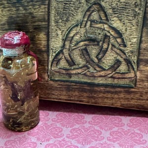 Special Ritual Oil 25 ml - Lilith - Oil for Witches - Special Potion Oil
