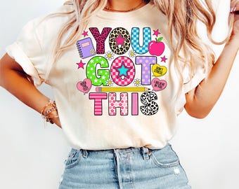 Camiseta motivadora para maestra con íconos escolares coloridos, camiseta positiva para la vuelta al cole para mujer, camiseta de ánimo para el aula.