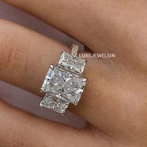 Three Stone Radiant Cut Moissanite Engagement Ring in 14K Gold Radiant Trio Statement Bridal Ring Luxurious Wedding Jewelry Gift for Her
