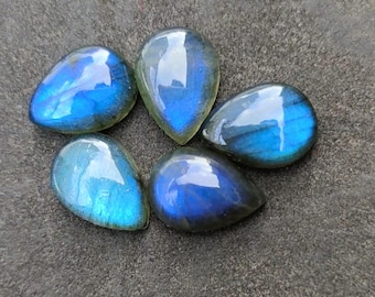 Labradorite naturelle, cabochon lisse en forme de poire, pierres précieuses artisanales (10 x 14 mm)