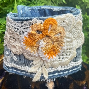 Fabric wrist cuff Autumn beauty