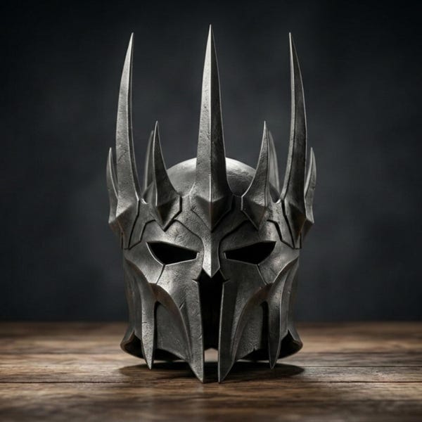 Casque de guerrier à pointes sombres, casque couronne gothique, armure de cosplay médiévale