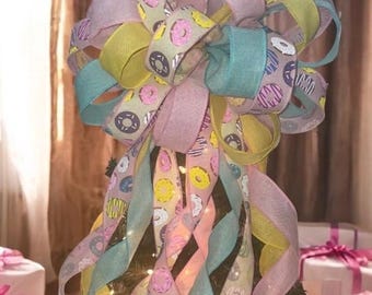 Große Weihnachtsschleife, Donutschleife, Baumspitze Schleife, Candy Decor, Candyland Schleife, Übergroße Schleife, Rosa Schleife, Pastell Weihnachtsschleife, Rosa Weihnachten
