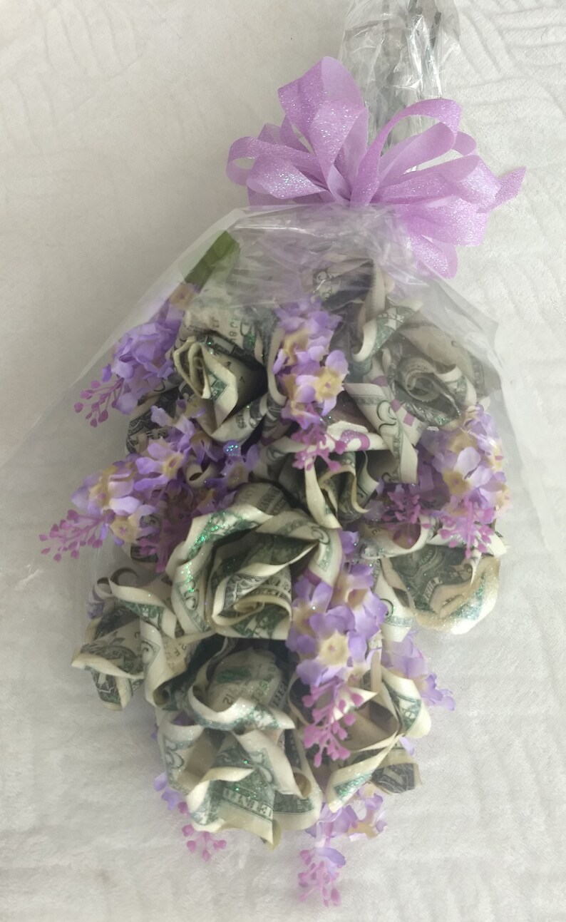 Money Rose BouquetDozen RosesINCLUDES REAL CASHPerfect Etsy