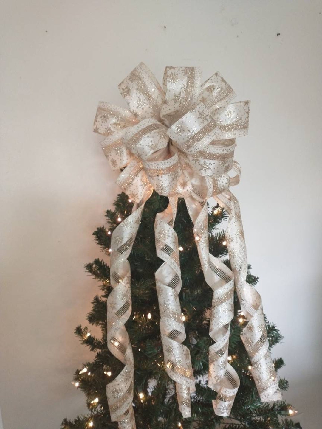 Large Christmas Bow, Tree Topper, Wreath Bow, Ivory and Gold Bow