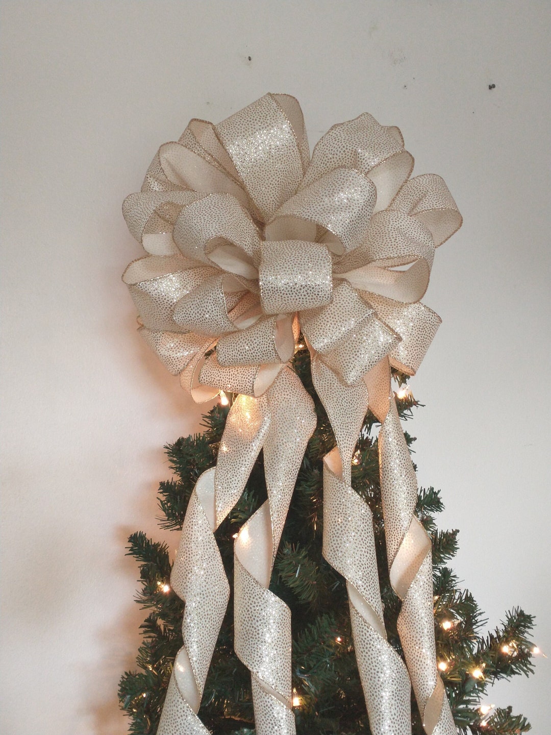 Large Christmas Bow, Tree Topper Bow, Wreath Bow, Mailbox Bow, Gold Bow