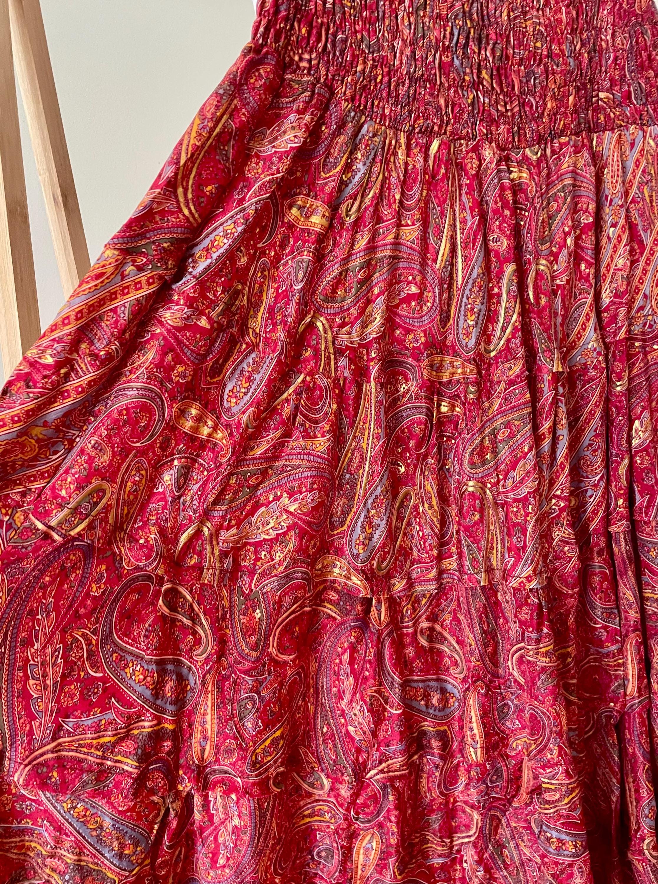 Long boho skirt, Indian silk, red and gold tones, light and flowing, elegant, summer, comfortable, bohemian style